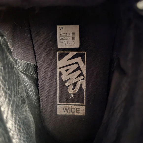 Vans Black High-Top Men's Sneakers - Picture 12 of 16